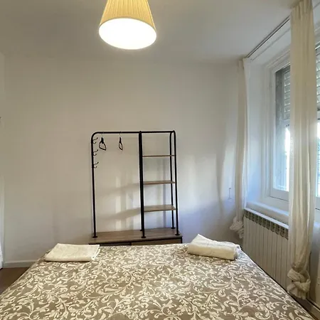 Heart Of - Balcony Amazing Views - 5th Floor - No Elevator - Always Open Appartamento