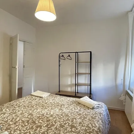 Heart Of - Balcony Amazing Views - 5th Floor - No Elevator - Always Open Apartman