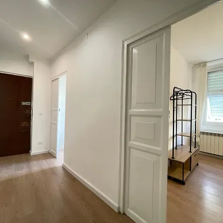 Heart Of - Balcony Amazing Views - 5th Floor - No Elevator - Always Open Apartman *
