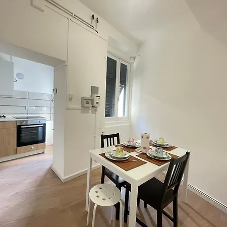 Heart Of - Balcony Amazing Views - 5th Floor - No Elevator - Always Open Appartamento Genova